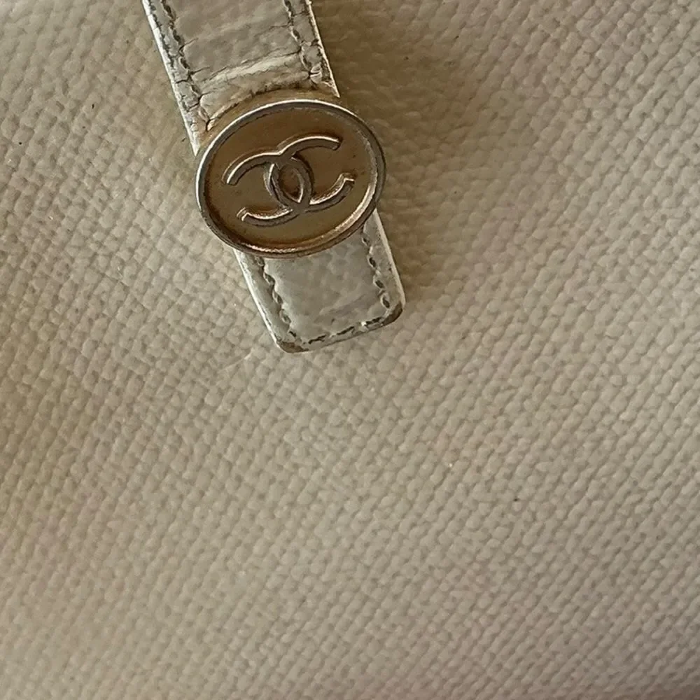 Chanel Cream Caviar Leather Long Wallet CC Logo COA Serial #9725576 - Picture 3 of 16